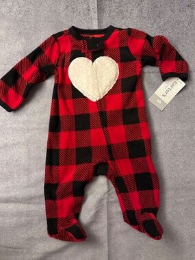 Carter’s Buffalo Check ~Heart~  Footie Pajamas Red & Black PREEMIE NB 3M